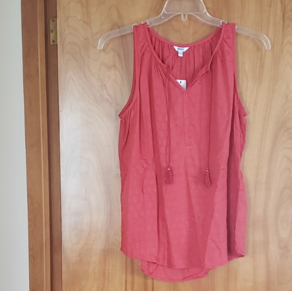 Sonoma Sleeveless Embroidered Blouse